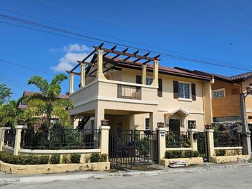 Camella Imus Cavite Corner House For Sale