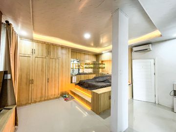 Dijual Villa Hook Full Furnish Lux Komplek De Casa Villa Jl. Asrama