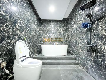 Dijual Villa Hook Full Furnish Lux Komplek De Casa Villa Jl. Asrama