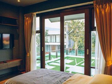 Project house for sale, 4 bedrooms, 4 bathrooms, near many international schools.