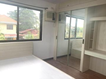 Resale Beautiful  Three Bedrooms House in Consolacion