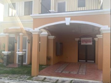 Resale Beautiful  Three Bedrooms House in Consolacion