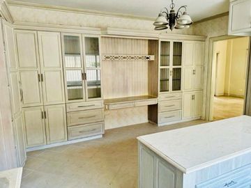 FOR SALE! House and Lot in Capitol Hills Golf Subdivision Old Balara, Quezon City