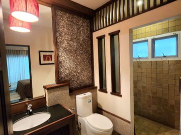 Beautiful house for sale with built-in furniture made of real wood, Lanna Resort style