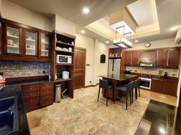 Beautiful house for sale with built-in furniture made of real wood, Lanna Resort style