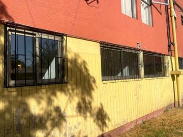 VENDE DEPARTAMENTO RECIEN REMODELADO, SAN VICENTE DE PAUL, MACUL, 3 DORMITORIOS, 1 BAÑO, TERRAZA, A PASOS DE METRO LAS TORRES