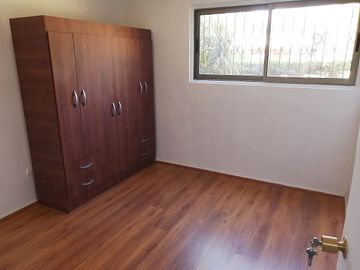 VENDE DEPARTAMENTO RECIEN REMODELADO, SAN VICENTE DE PAUL, MACUL, 3 DORMITORIOS, 1 BAÑO, TERRAZA, A PASOS DE METRO LAS TORRES
