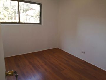 VENDE DEPARTAMENTO RECIEN REMODELADO, SAN VICENTE DE PAUL, MACUL, 3 DORMITORIOS, 1 BAÑO, TERRAZA, A PASOS DE METRO LAS TORRES