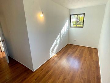 VENDE DEPARTAMENTO RECIEN REMODELADO, SAN VICENTE DE PAUL, MACUL, 3 DORMITORIOS, 1 BAÑO, TERRAZA, A PASOS DE METRO LAS TORRES