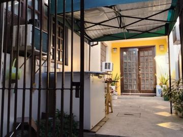 FOR SALE Bungalow house in Project 4 QC