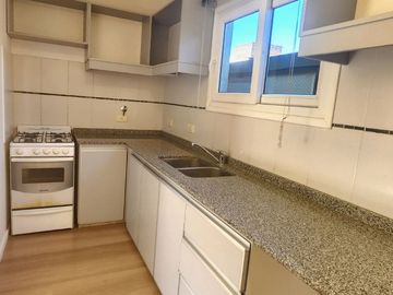 VENTA HERMOSO DEPARTAMENTO CENTRICO