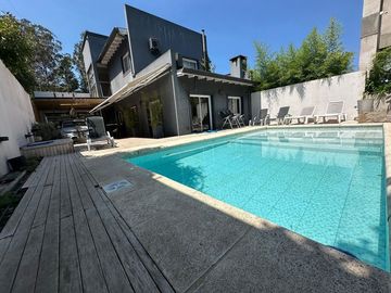 Casa a la venta en el dique de Tandil