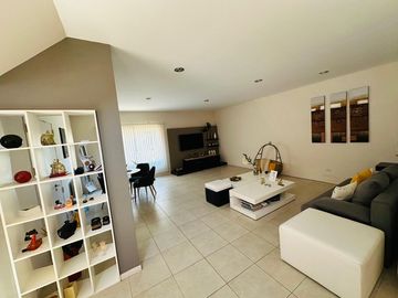 Casa a la venta en el dique de Tandil