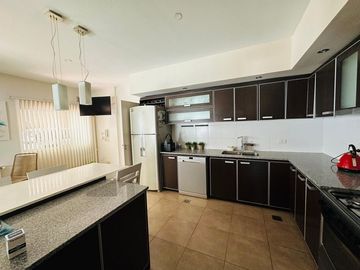 Casa a la venta en el dique de Tandil