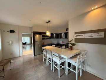 Casa a la venta en el dique de Tandil