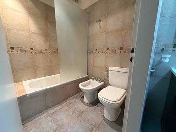 Casa a la venta en el dique de Tandil