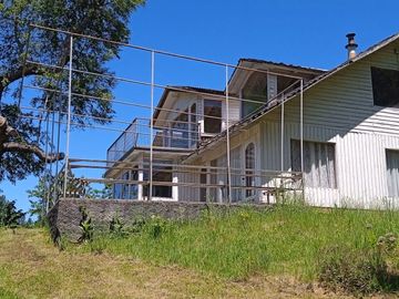 Hermosa Casa a 6 Km de Villarrica sector Cruz Blanca