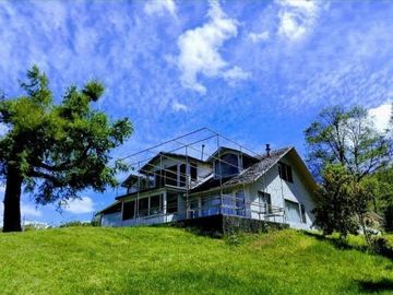 Hermosa Casa a 6 Km de Villarrica sector Cruz Blanca