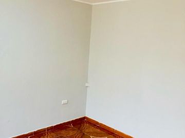Vendo Casa De 3 Pisos+ Azotea En Asent. Humano 10 De Octubre