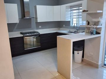 Casa en Venta puerta de hierro Monterrey N.L