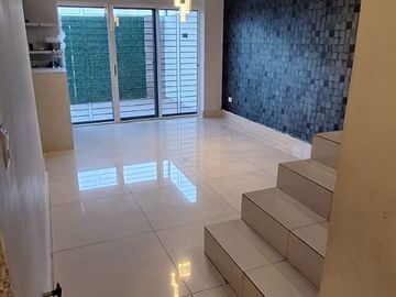 Casa en Venta puerta de hierro Monterrey N.L