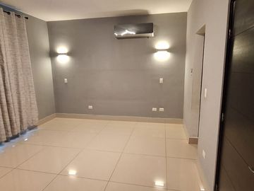 Casa en Venta puerta de hierro Monterrey N.L