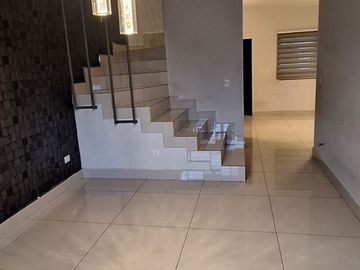 Casa en Venta puerta de hierro Monterrey N.L