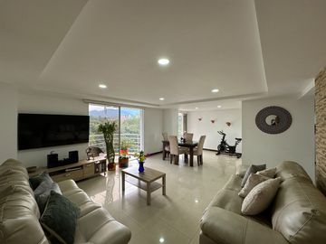 Venta Hermoso Apartamento en Ciudad Jardín Sur de Cali