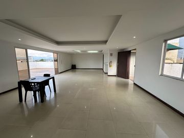Venta Hermoso Apartamento en Ciudad Jardín Sur de Cali