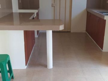 Venta Casa Urb. Compostela