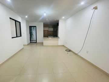 Departamento en venta a un costado de Plaza Tangamanga