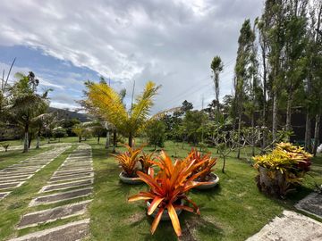 Venta Lujosa Finca Lago Calima con Acceso directo al Lago (Muelle Privado)