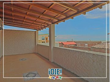 En venta: Casa Playera con Amplio Patio en San Jacinto