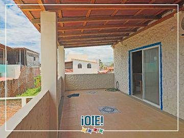 En venta: Casa Playera con Amplio Patio en San Jacinto