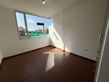 Departemanto en Venta en Jardines de Amagasí, cerca Megakiwi, Eloy alfaro, Embajada amerciana