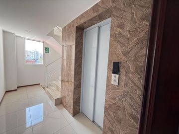 Departemanto en Venta en Jardines de Amagasí, cerca Megakiwi, Eloy alfaro, Embajada amerciana