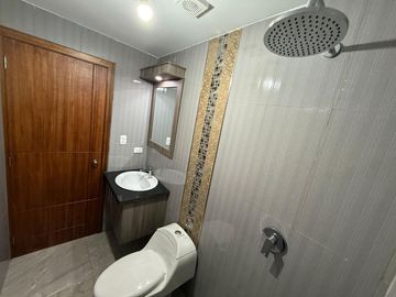 Departemanto en Venta en Jardines de Amagasí, cerca Megakiwi, Eloy alfaro, Embajada amerciana