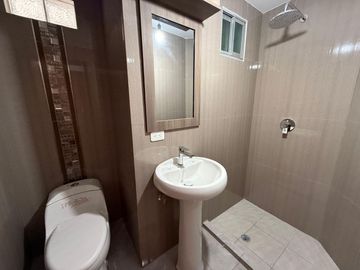 Departemanto en Venta en Jardines de Amagasí, cerca Megakiwi, Eloy alfaro, Embajada amerciana