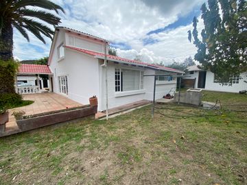 Guayllabamba El Quinche CASA QUINTA DE VENTA