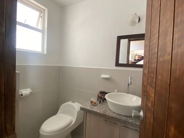 Guayllabamba El Quinche CASA QUINTA DE VENTA