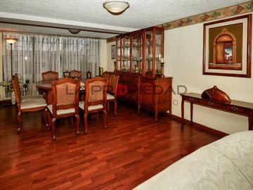 Casa en Venta Av. Luis Tufiño