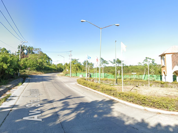 CASA DE RECUPERACIÓN BANCARIA, EN AVENIDA FINCA LAS ROSAS, COLONIA LAS FINCAS RESIDENCIAL, POZA RICA DE HIDALGO, VERACRUZ. ¡NO CREDITOS!