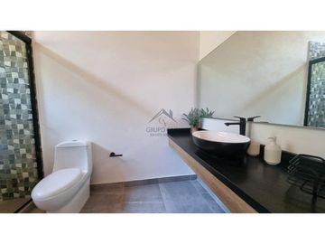 EN VENTA CASA MODERNA CON VISTA AL BOSQUE