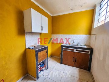 Ocasion Departamento Dos Habitaciones 60M2 Incluye 60M2 De Aires En El Rimac