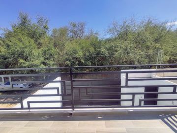 Céntrica casa nueva en Tequisquiapan, 3 rec, 2.5 baños, ¡Super ubicada!