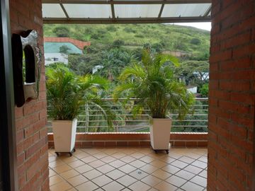 VENTA DE PENTHOUSE EN LOMAS MENGA