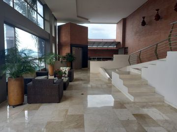 VENTA DE PENTHOUSE EN LOMAS MENGA