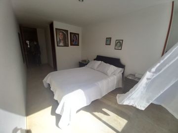 VENTA DE PENTHOUSE EN LOMAS MENGA