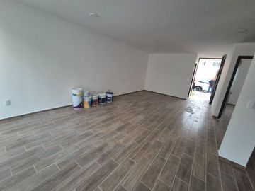 VENTA DE CASA EN FRACCIONAMIENTO BUGAMBILIAS