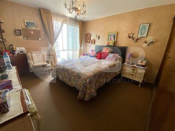 VENTA CASA EN MIRAFLORES